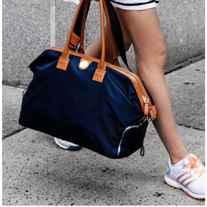 JEMMA Birdie 43 Black Nylon with Leather Trims Gym/ Travel Duffle Bag (barthrift